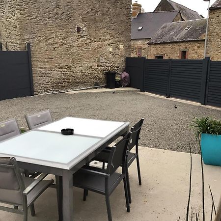 Maison Proche Mont Saint Michel Бовоар Екстериор снимка